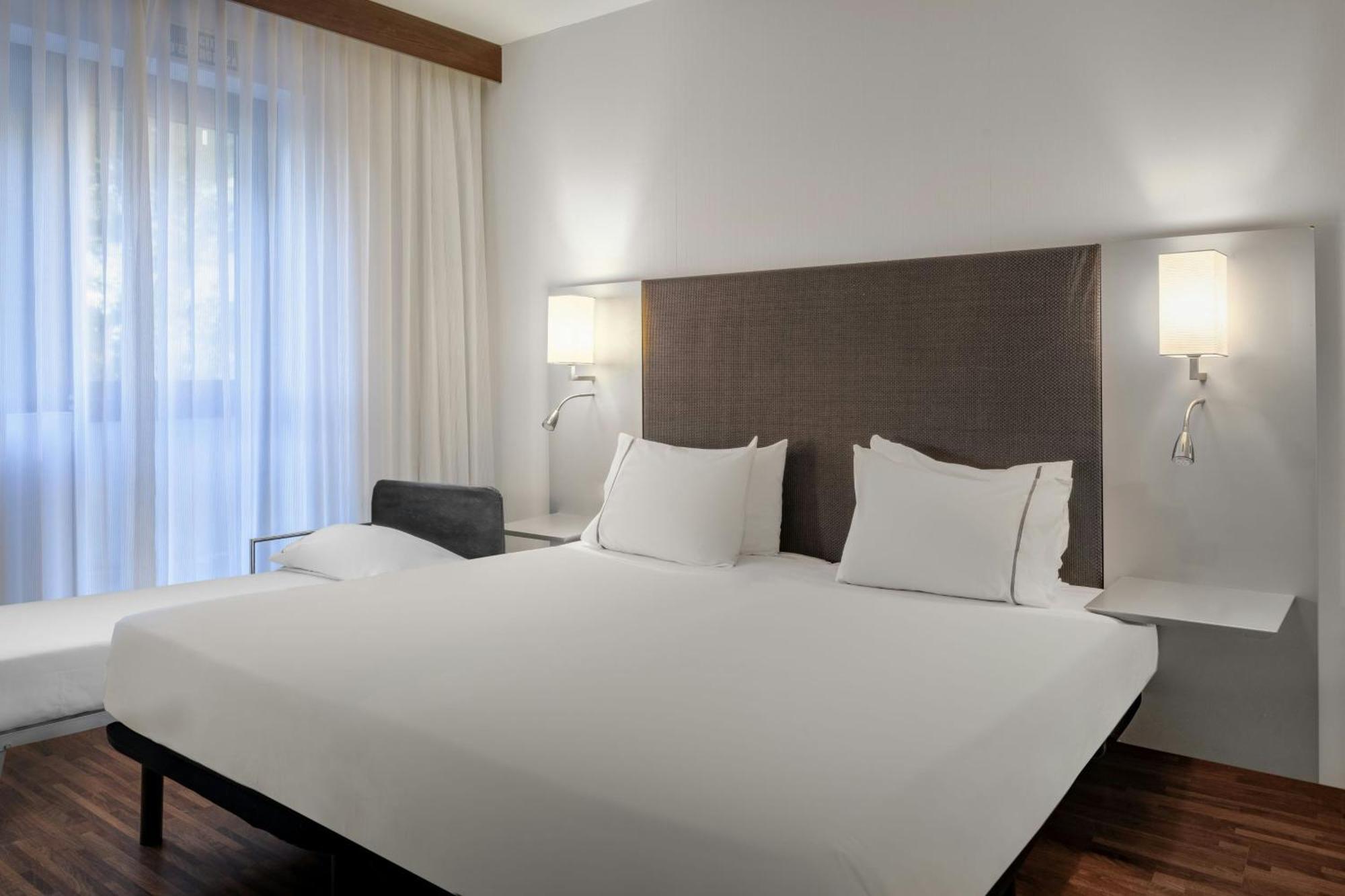 Ac Hotel By Marriott Pisa Esterno foto